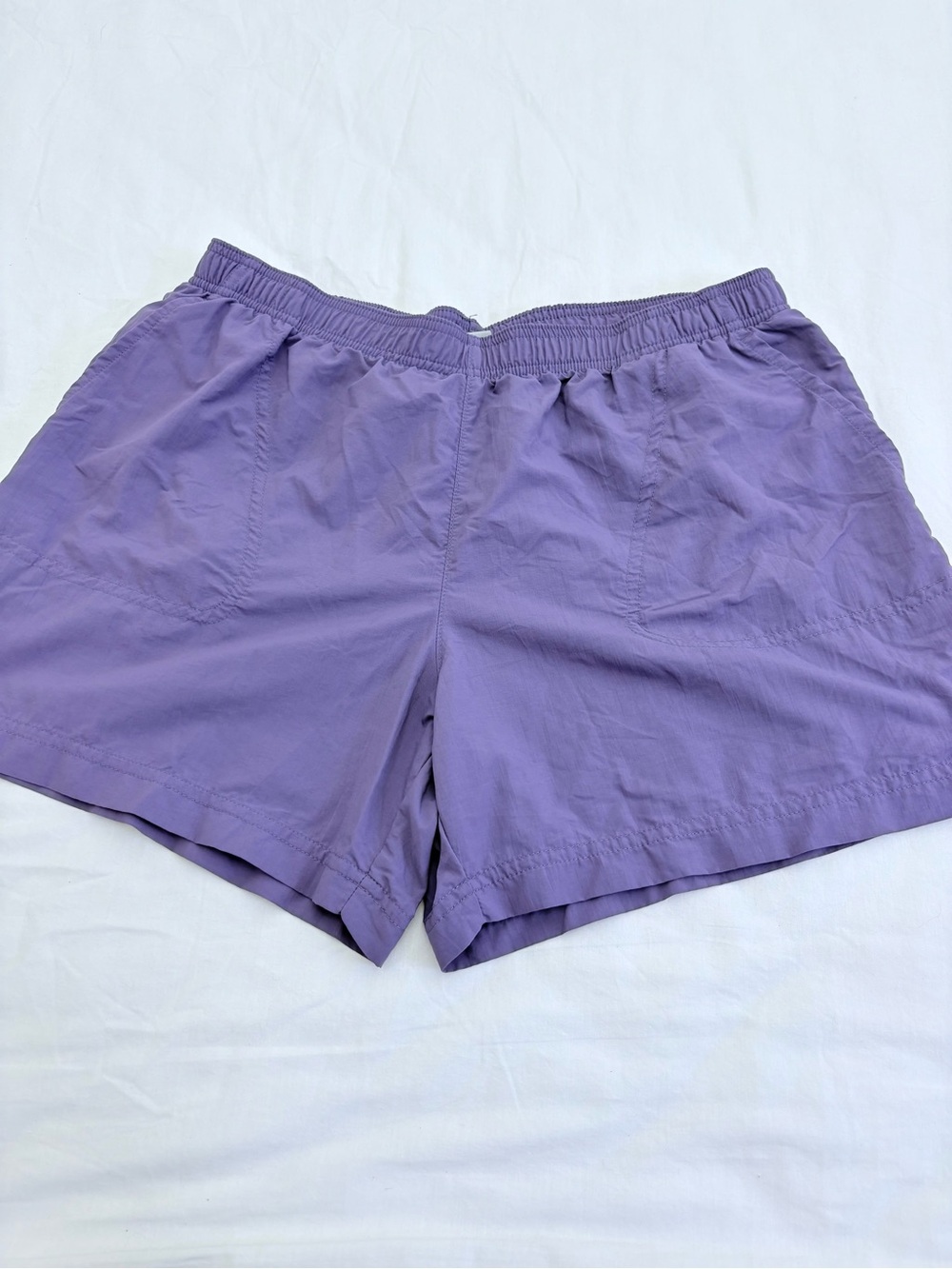 Columbia Lavender Athletic Shorts with Elastic Waist